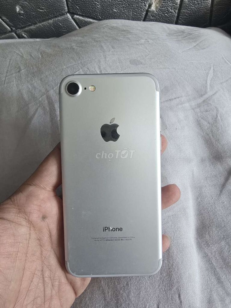 Apple iPhone 7 32GB Bạc giá rẻ. Mua bán Điện thoại tại Quận 8 Tp Hồ Chí Minh được đăng bởi Thiên Ân hình 1