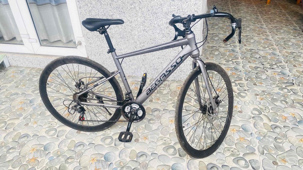 Xe đạp học sinh cần bán. Mua bán Xe đạp tại Thành phố Phan Thiết Bình Thuận được đăng bởi huỳnh thảo nguyên hình 2