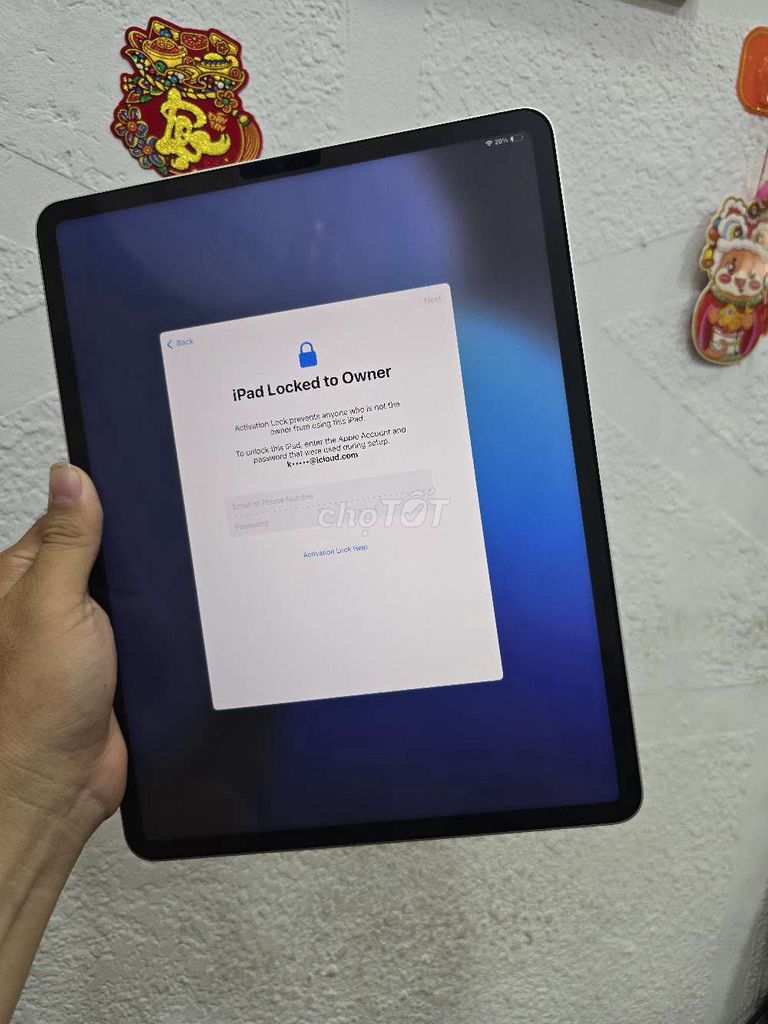 Xác ipad pro M2 12.9 đẹp keng dính icloud.