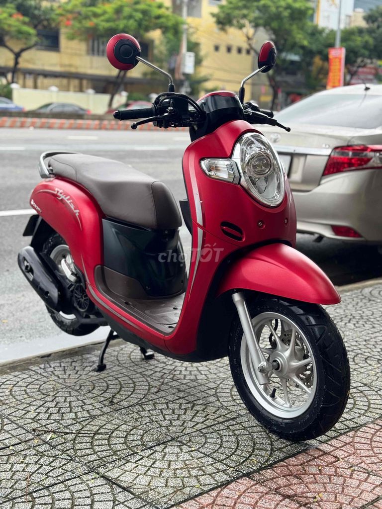 scoopy nguyên rin lốp theo xe ốc trục chưa mở. Mua bán Xe máy tại Quận Ngũ Hành Sơn Đà Nẵng được đăng bởi Nguyễn Phước Vĩnh hình 3
