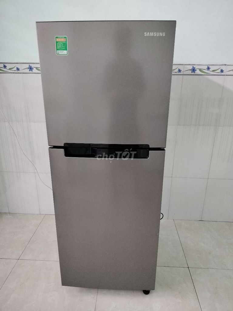 Tủ Lạnh SamSung Inverter 208L. Mua bán Tủ lạnh tại Thành phố Thủ Đức Tp Hồ Chí Minh được đăng bởi Linh2026 hình 1