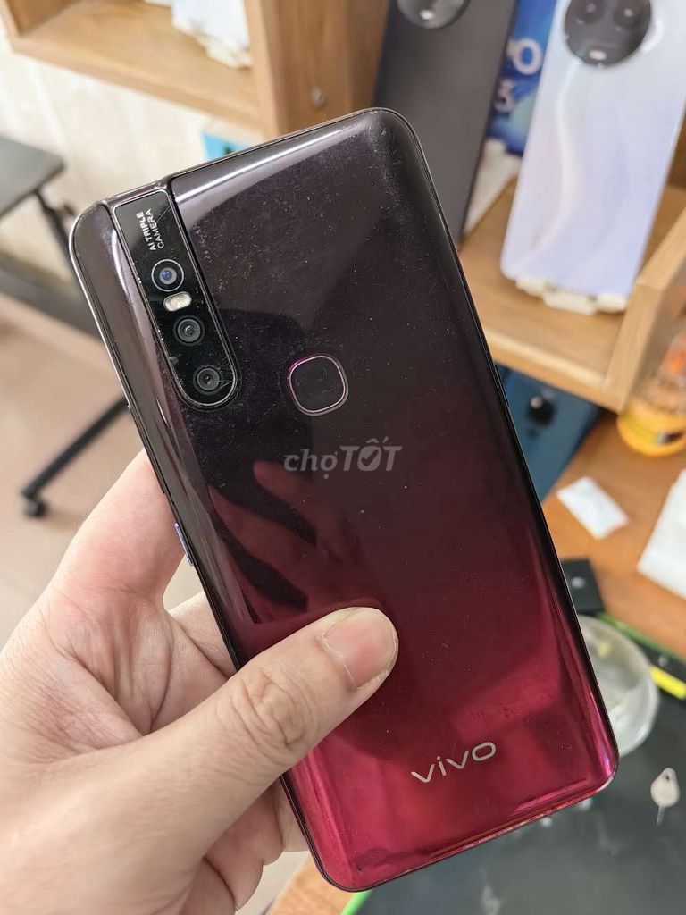 Vivo V15 6/128G. Mua bán Điện thoại tại Quận Thanh Xuân Hà Nội được đăng bởi cửa hàng điện thoại giá rẻ hình 1