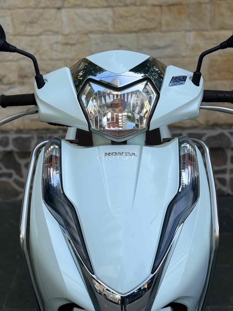 Lead 125fi đèn led  khoá smartkey cuối 2019 , 1chu. Mua bán Xe máy tại Quận Cầu Giấy Hà Nội được đăng bởi nguyễn bích thuỷ hình 20