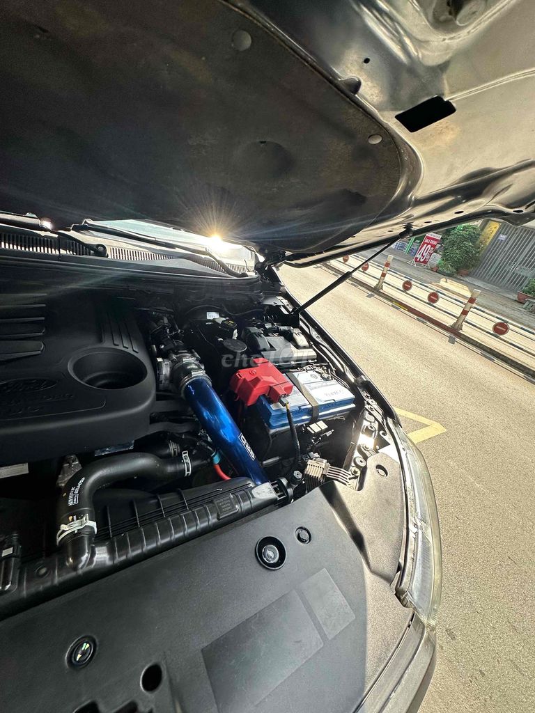 Ford Ranger 2017 Witrack 3.2 100.000 km Đen. Mua bán Ô tô tại Thành phố Biên Hòa Đồng Nai được đăng bởi Kiên Ford hình 7