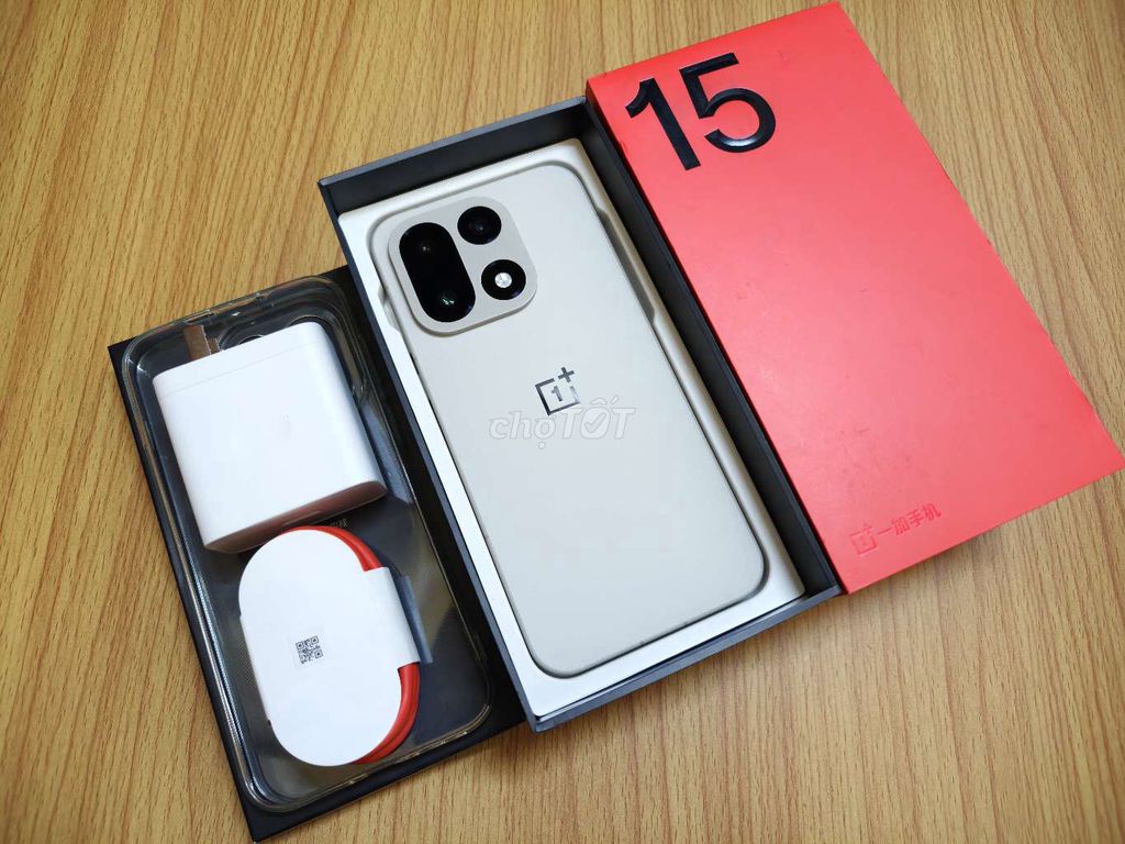Oneplus 15 12/256Gb rom Quốc tế Fullbox Sạc 120W. Mua bán Điện thoại tại Quận 10 Tp Hồ Chí Minh được đăng bởi Bách hình 1