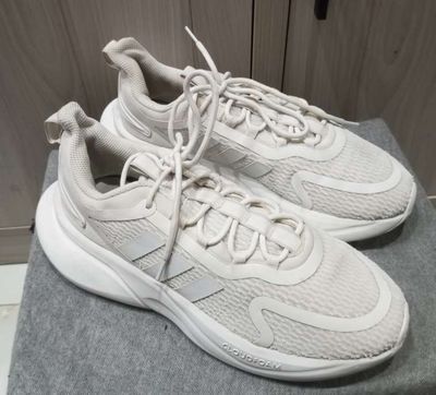 Giày thể thao Adidas. Mua bán Giày dép tại Quận 7 Tp Hồ Chí Minh được đăng bởi Khoi Vu