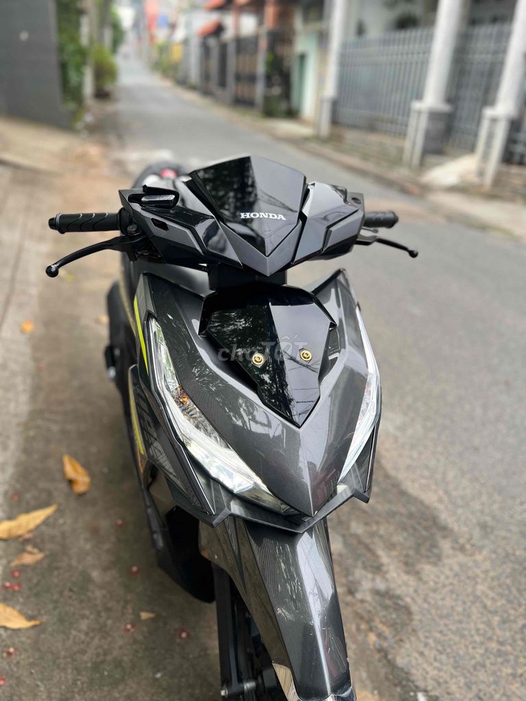 Vario125 2017 mẫu cũ Zin. Mua bán Xe máy tại Thành phố Biên Hòa Đồng Nai được đăng bởi Khiêm Đỗ hình 6