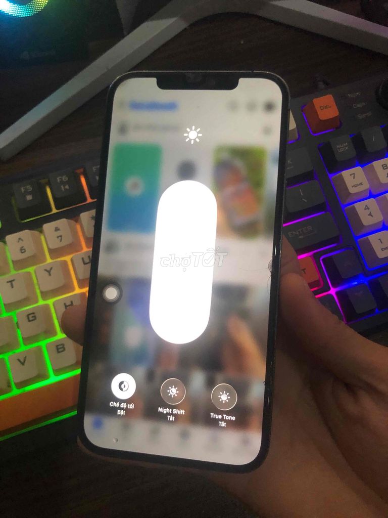 Apple iPhone 8 Plus Trắng Đã thay pin còn lại zin. Mua bán Điện thoại tại Huyện Chợ Mới An Giang được đăng bởi Thái Tình hình 1