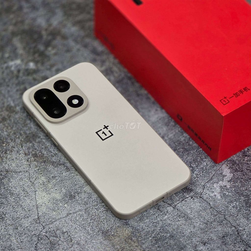 OnePlus 15 5G Bản Ram 16GB đa nhiệm mượt. Mua bán Điện thoại tại Quận Thanh Khê Đà Nẵng được đăng bởi Tú MB hình 1