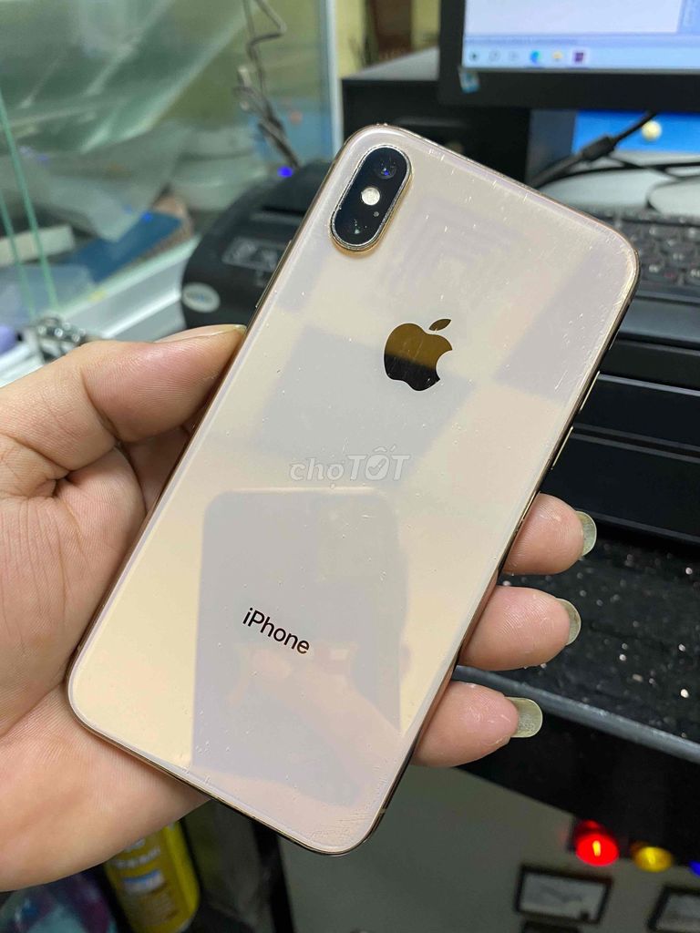 iPhone Xs 256GB gold quốc tế. Mua bán Điện thoại tại Huyện Hóc Môn Tp Hồ Chí Minh được đăng bởi văn bình hình 1