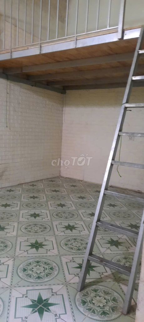 Cho thuê nhà đẹp ngõ 95 Thúy Lĩnh 100m2, giá 3,8tr