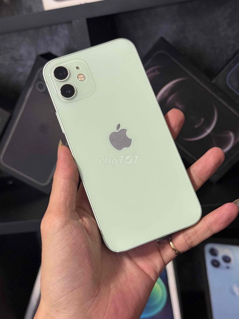 iPhone 12 64GB giaoluu. Mua bán Điện thoại tại Thị xã Bến Cát Bình Dương được đăng bởi Devil Nguyễn hình 1