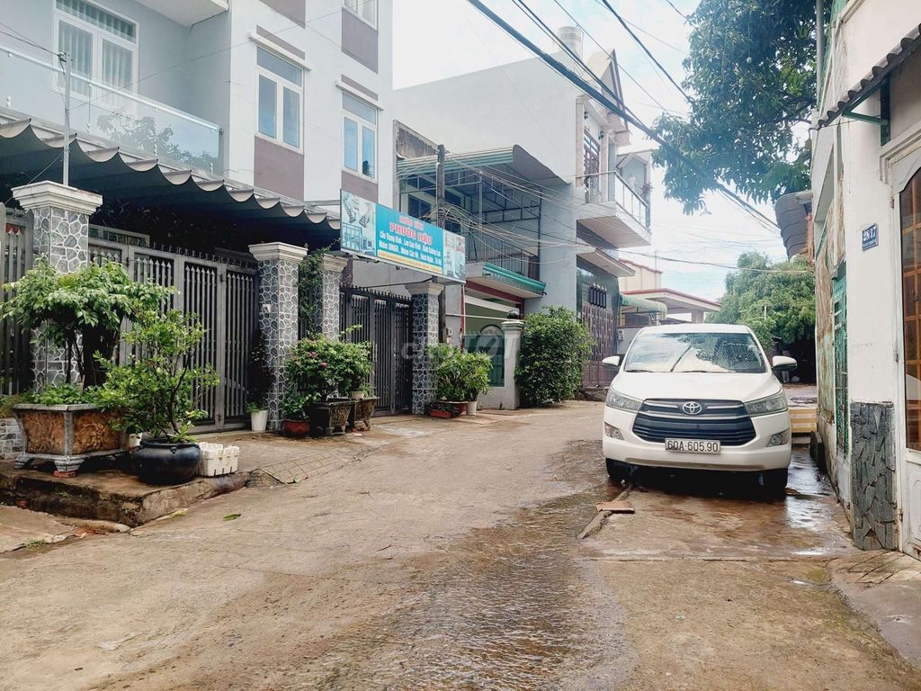 Bán nhà phường Tam Hiệp hẻm xe hơi thông, gần trường tiểu học Tam Hiệp