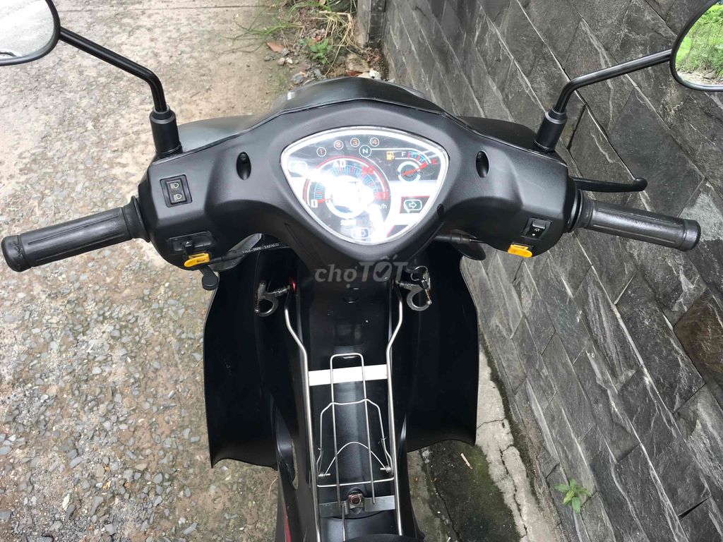 Bán SYM Elegant  50cc học sinh xe đẹp zin biển TP.. Mua bán Xe máy tại Quận Bình Tân Tp Hồ Chí Minh được đăng bởi Mr Khang hình 5