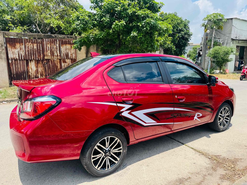 Mitsubishi Attrage 2024 Đỏ Dưới 10.000 km