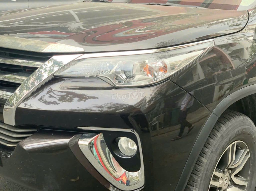 FORTUNER MÁY DẦU AT CHẠY  ÍT, FULL ĐỒ CHƠI. Mua bán Ô tô tại Quận 7 Tp Hồ Chí Minh được đăng bởi Tuấn  hình 5