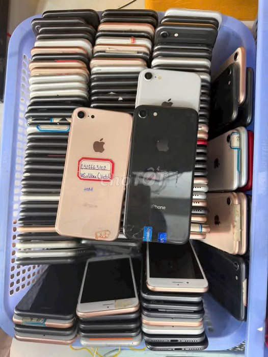 Apple iPhone 8 64GB Vàng hồng Đen. Mua bán Điện thoại tại Quận 1 Tp Hồ Chí Minh được đăng bởi Hội Đồ Điện Tử hình 1