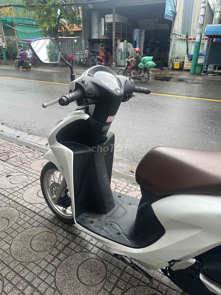 vison 2024 khoá smaskey odo 3 nghìn ( có bán góp). Mua bán Xe máy tại Thành phố Thuận An Bình Dương được đăng bởi xe máy phước thịnh hình 9