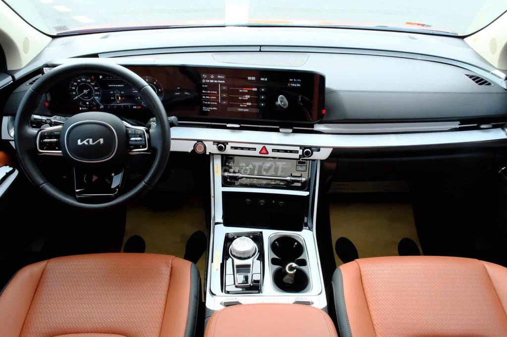 Kia Carnival 2.2D Signature 2024 Lướt 25.000 km. Mua bán Ô tô tại Quận Bình Tân Tp Hồ Chí Minh được đăng bởi Hoàng Thọ hình 3