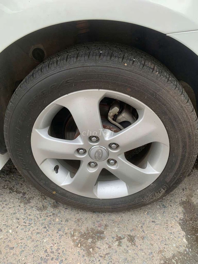 Hyundai Avante 2011. Mua bán Ô tô tại Thành phố Buôn Ma Thuột Đắk Lắk được đăng bởi Thủy Nguyễn hình 3