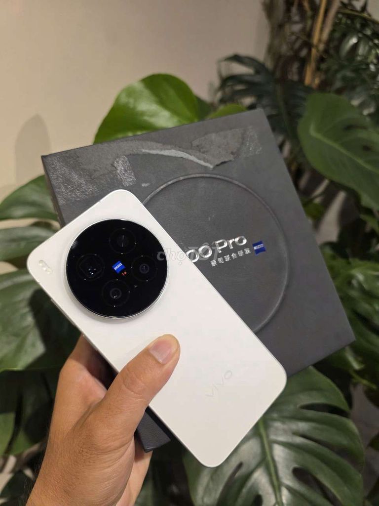Vivo X300 Pro 256GB Trắng Đã sử dụng. Mua bán Điện thoại tại Thành phố Thuận An Bình Dương được đăng bởi Thu Quynh shop hình 1