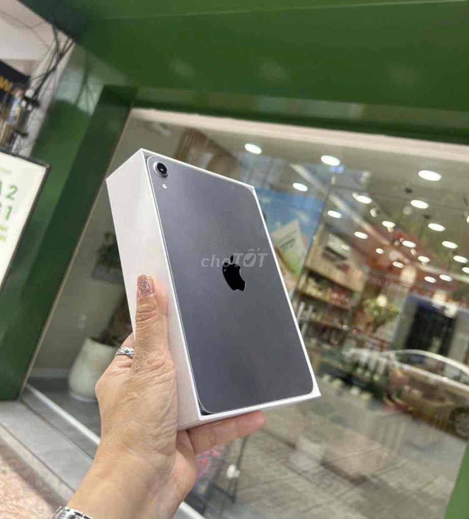 iPad Mini 7 Wifi+5G 256GB Xám pin 92%  bh12/2026. Mua bán Máy tính bảng tại Quận 3 Tp Hồ Chí Minh được đăng bởi Nam Á Mobile hình 1
