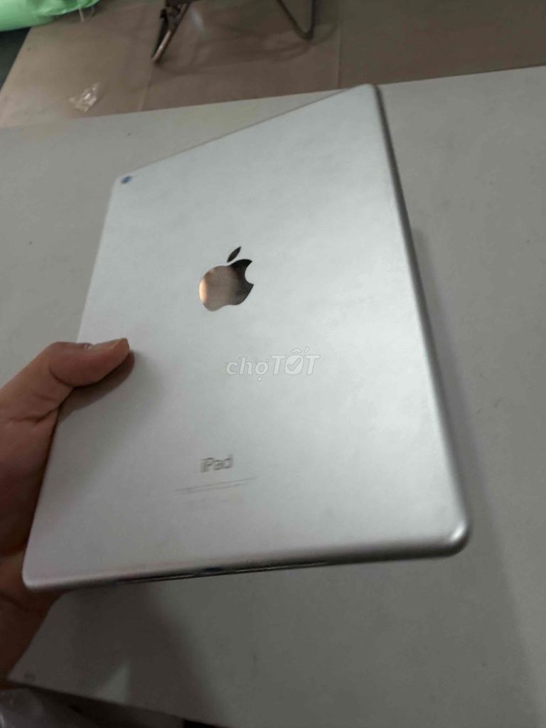Apple iPad Air 2 128GB Bạc. Mua bán Máy tính bảng tại Thành phố Thủ Đức Tp Hồ Chí Minh được đăng bởi NT hình 1