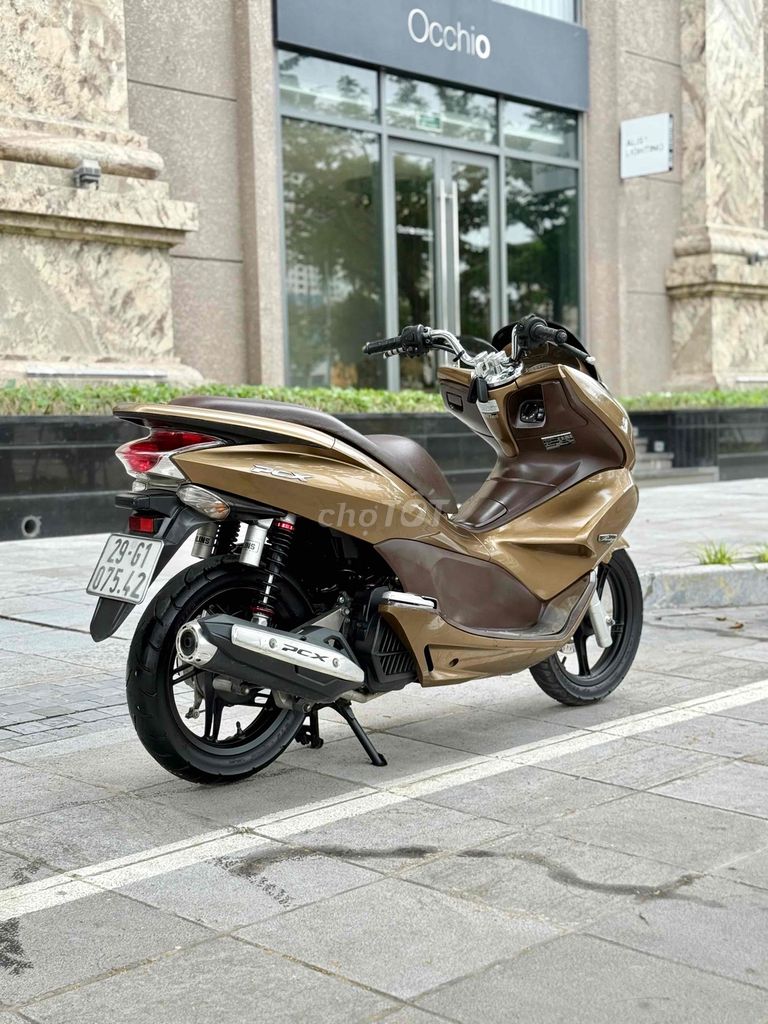 Pcx cực kỳ chất lượng xe Zin êm có smartkey 29G1. Mua bán Xe máy tại Quận Ba Đình Hà Nội được đăng bởi Xe Máy Nam Thi hình 6