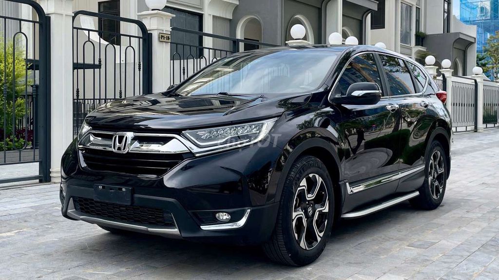 HONDA CRV G 2018 odo chuẩn 5v xe đẹp tuyệt đối. Mua bán Ô tô tại Quận Bắc Từ Liêm Hà Nội được đăng bởi Trung Auto 26 Phạm Văn Đồng hình 5
