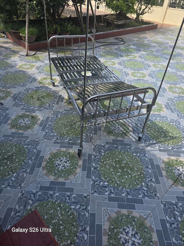 Giường bệnh Inox điều chỉnh tư thế Bạc. Mua bán Nội thất, đồ gia dụng khác tại Huyện Giao Thủy Nam Định được đăng bởi Quang bao hình 1