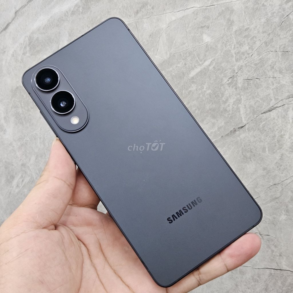 Samsung Galaxy S25 EDGE 5G 12GB/256GB Đen Titanium. Mua bán Điện thoại tại Quận Thanh Khê Đà Nẵng được đăng bởi Cửa Hàng Vietphones Store hình 1