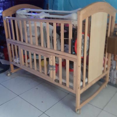 Nôi gỗ 60×1m. Mua bán Mẹ và bé tại Quận 4 Tp Hồ Chí Minh được đăng bởi huynh thanh tu
