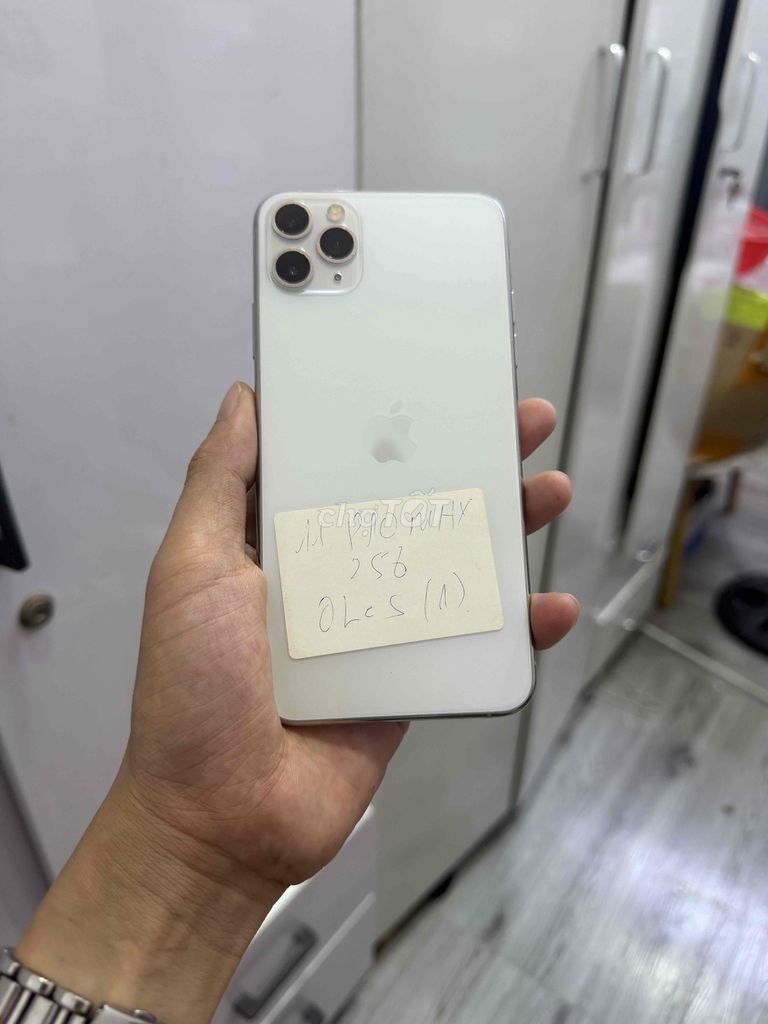 iPhone 11 Pro Max 64GB Nhiều màu full chức năng. Mua bán Điện thoại tại Quận Hải Châu Đà Nẵng được đăng bởi Hoàng Táo 273 Nguyễn Hoàng Đà Nẵng hình 1