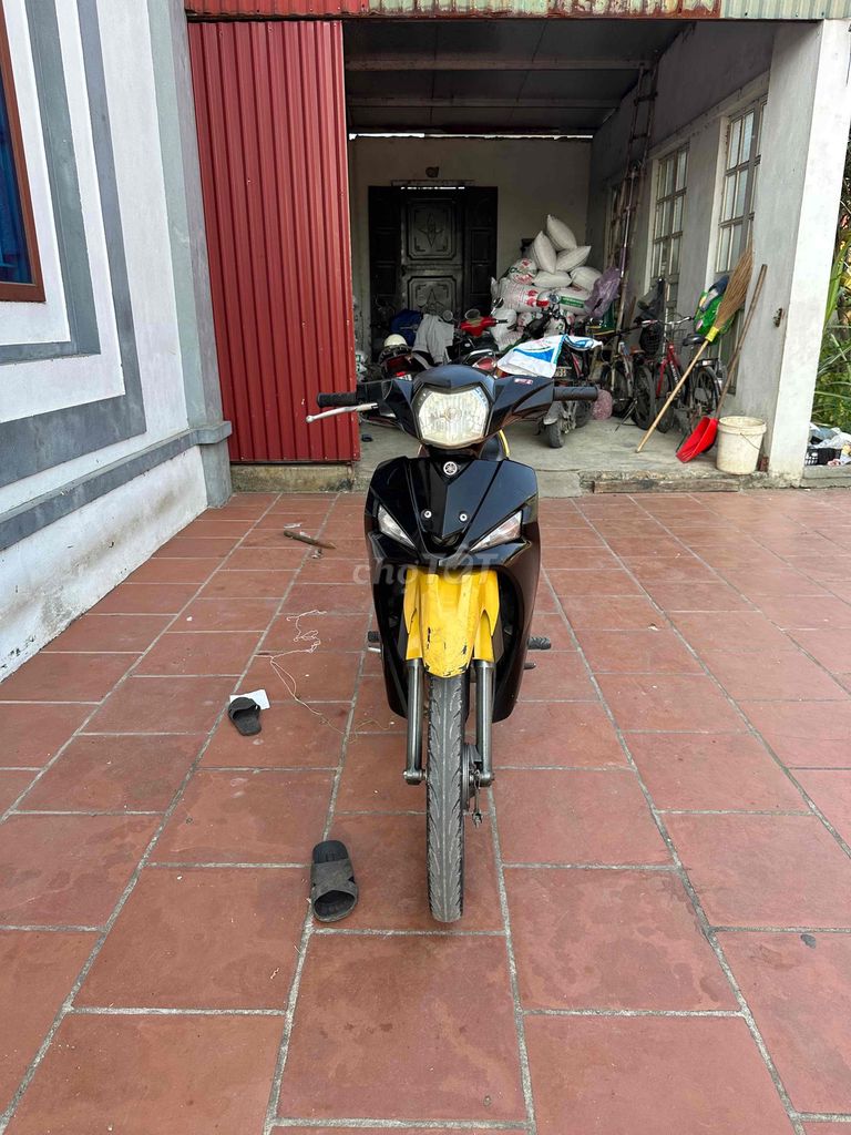 Yamaha Sirius FI 2015 Đen vàng. Mua bán Xe máy tại Huyện Hiệp Hòa Bắc Giang được đăng bởi Bảo Ân hình 1