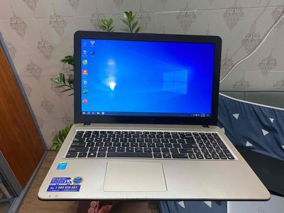Bán laptop Asus  ít dùng cực đẹp giá rẻ. Mua bán Laptop tại Thị xã Tân Uyên Bình Dương được đăng bởi lê âu