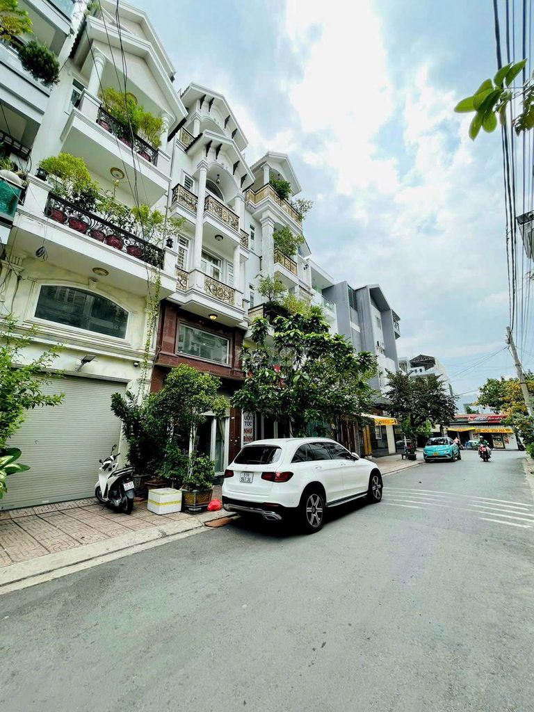 Bán Nhà 🏡 SIÊU PHẨM TUYỆT ĐẸP. ĐƯỜNG Ô TÔ 🚘 XE TẢI 🚛. Thông Tứ hướng