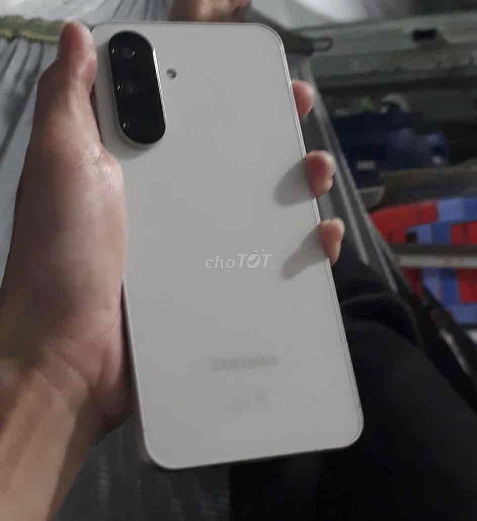 Samsung A56 5G 8GB/128GB xám trắng 98-99% VN. Mua bán Điện thoại tại Quận 3 Tp Hồ Chí Minh được đăng bởi Hạnh Tech hình 1