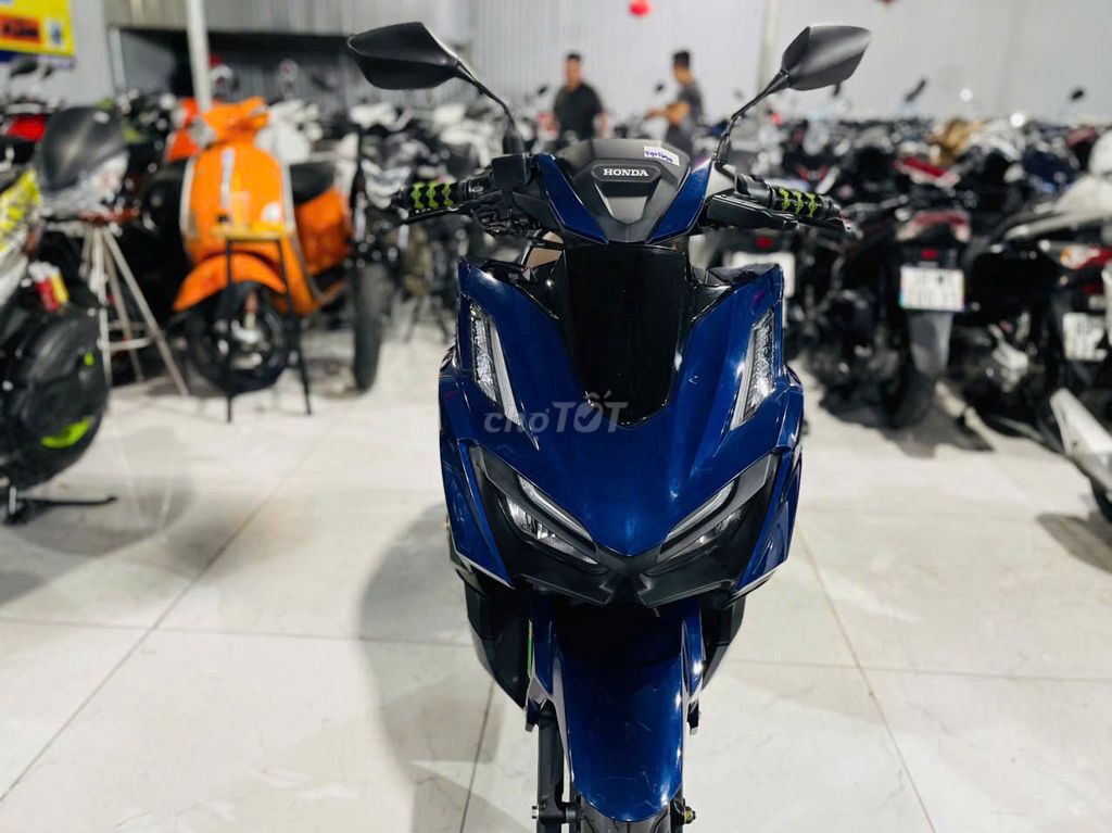 XE MÁY PHÚ THỊNH -HONDA VARIO 160 - HỖTRỢTRẢGÓP. Mua bán Xe máy tại Quận Nam Từ Liêm Hà Nội được đăng bởi TRẦN VĂN PHÚ hình 1