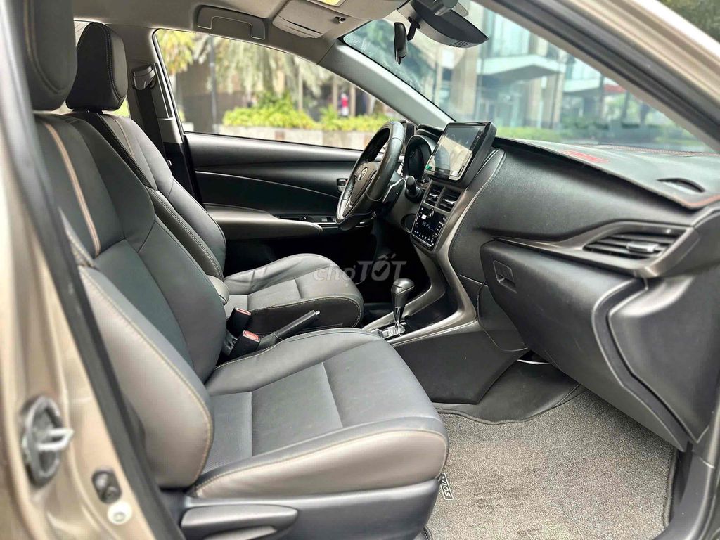 Toyota Vios 2023 1.5G Vàng cát siêu đẹp lướt. Mua bán Ô tô tại Quận Cầu Giấy Hà Nội được đăng bởi Cao Quý hình 10