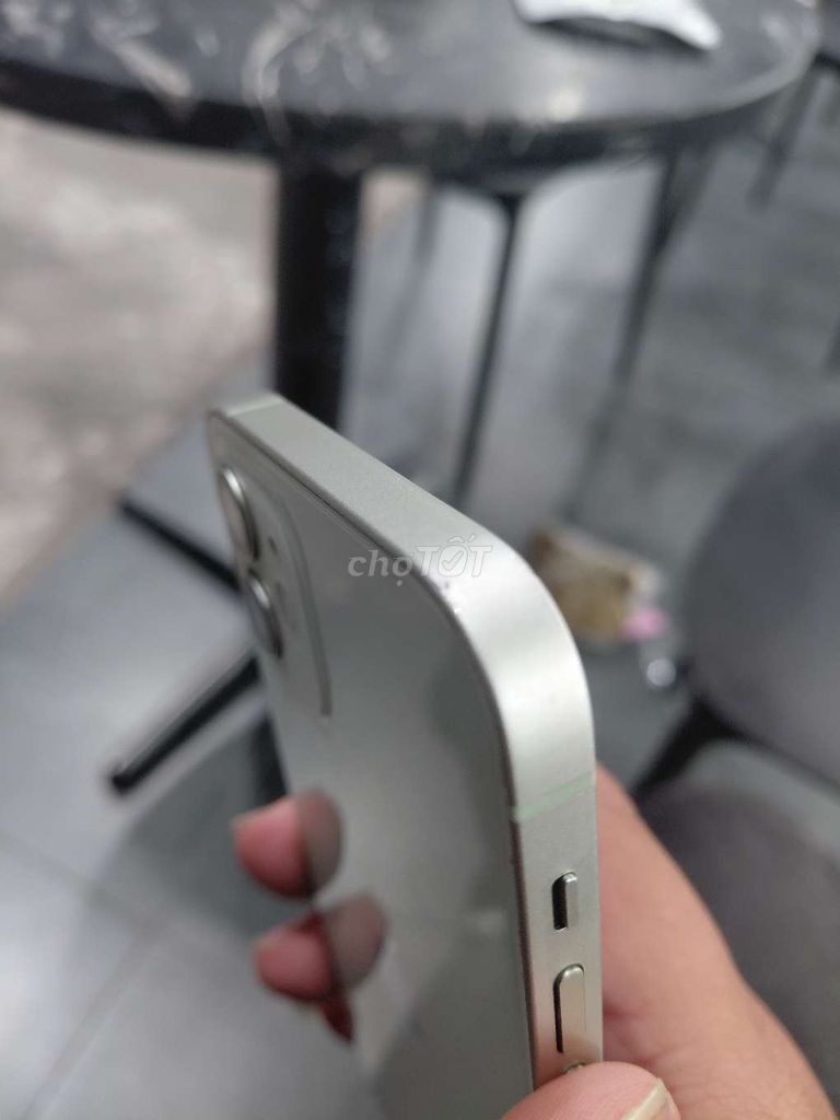 iphone 12 64gb. Mua bán Điện thoại tại Quận 7 Tp Hồ Chí Minh được đăng bởi Ngọc hình 1