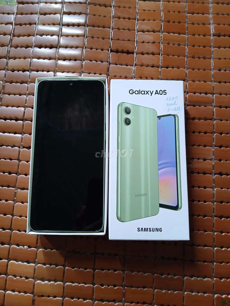 Samsung Galaxy A05 6Gb/128GB Xanh 99%. Mua bán Điện thoại tại Quận Ninh Kiều Cần Thơ được đăng bởi Danh Nhinh hình 1