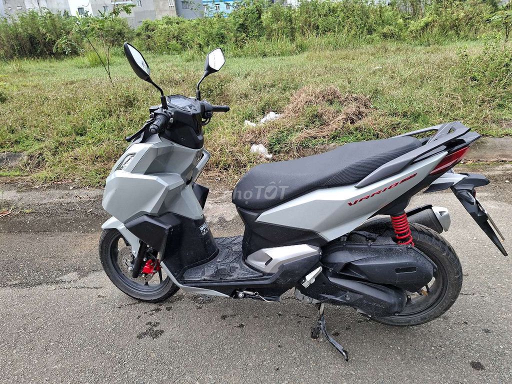 Cần bán xe Honda Vario 160 Xám Xi Măng. Mua bán Xe máy tại Thành phố Thủ Đức Tp Hồ Chí Minh được đăng bởi Thắng Ca hình 2