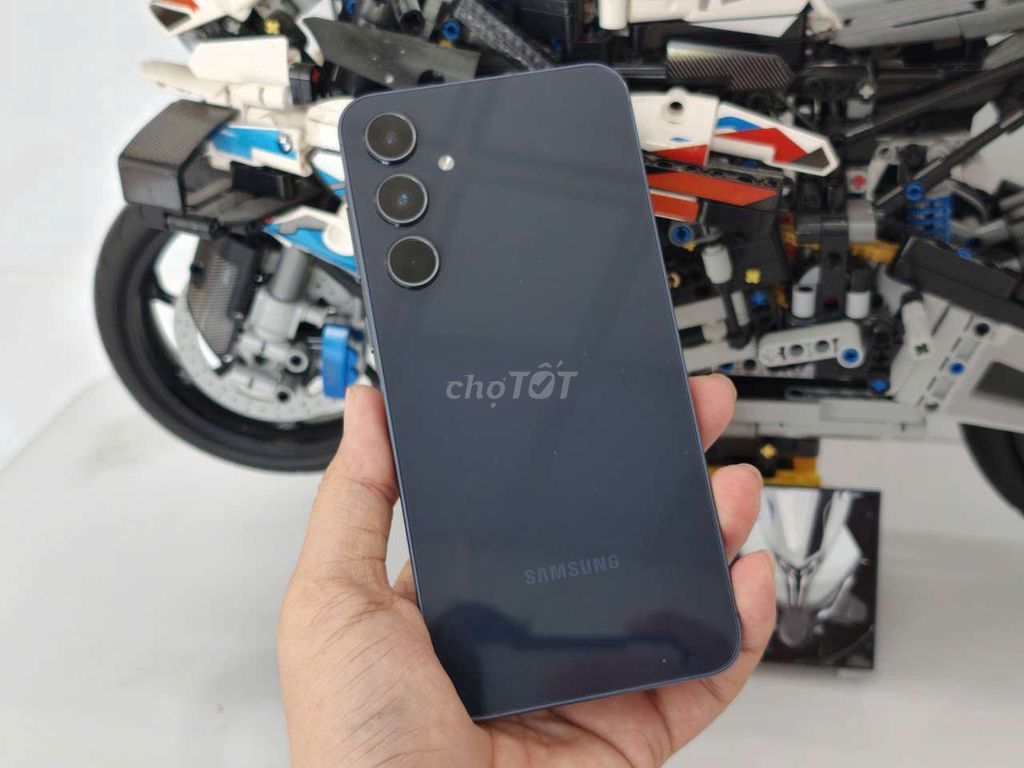 Samsung Galaxy A55 5G 256GB Xám 99%. Mua bán Điện thoại tại Quận Ninh Kiều Cần Thơ được đăng bởi Lê Khang hình 1