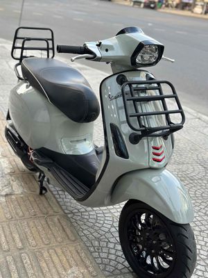 Vespa sprin máy iget phanh abs đèn led biển số 43. Mua bán Xe máy tại Quận Hải Châu Đà Nẵng được đăng bởi gold