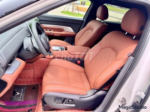 Электромобиль VinFast VF9 Plus 7S 2026