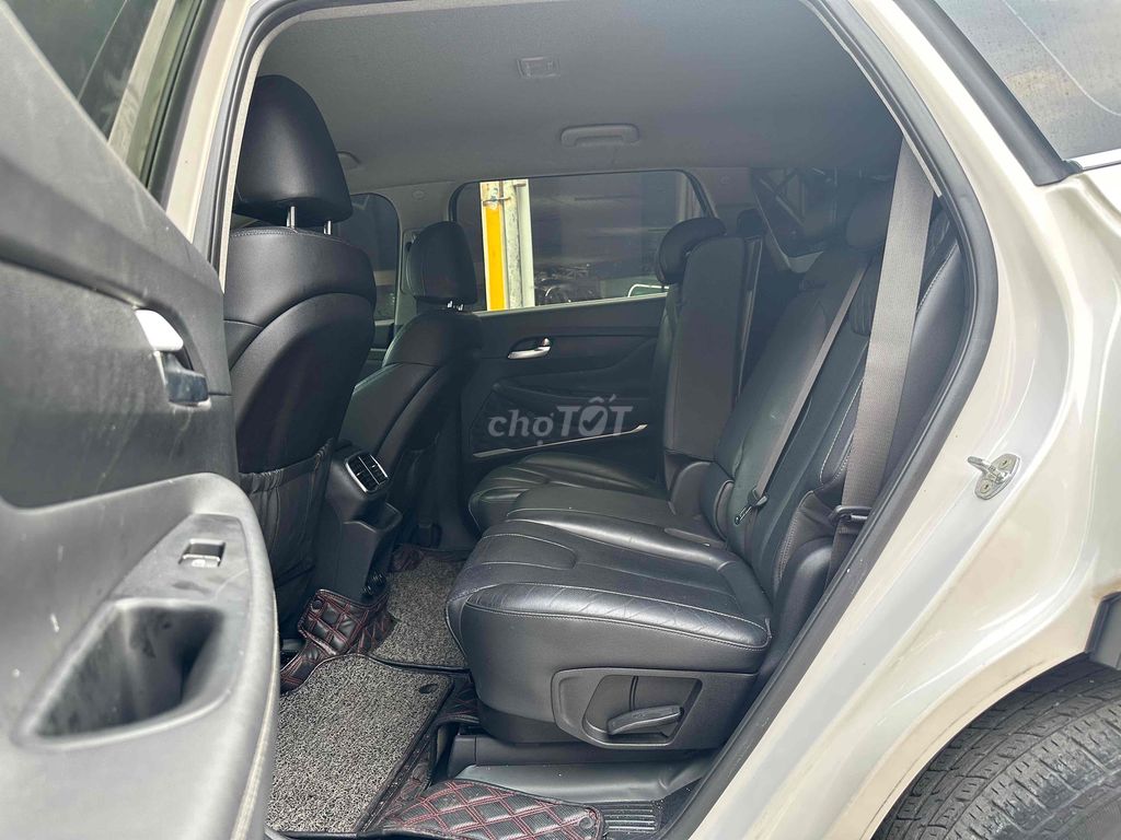 Hyundai Santa Fe - Santafe 2020 2.2L Dầu- 53000 km. Mua bán Ô tô tại Thành phố Thủ Đức Tp Hồ Chí Minh được đăng bởi Trọng Thức hình 9