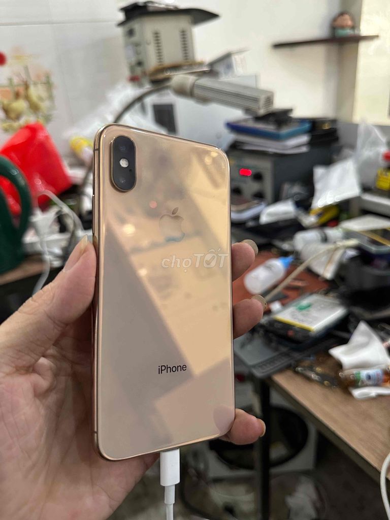 Apple iPhone XS 64GB Vàng đồng 99%. Mua bán Điện thoại tại Quận Thanh Khê Đà Nẵng được đăng bởi Dương khánh alo 04HHT hình 1
