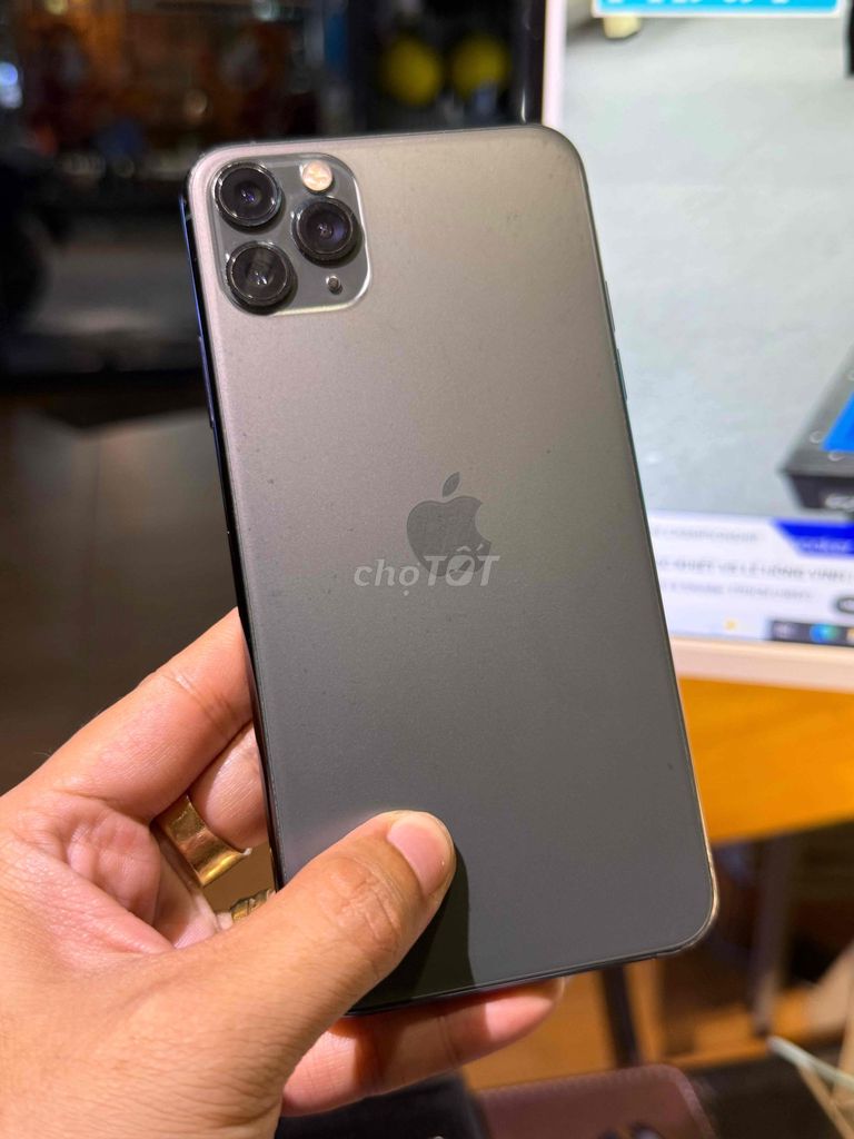 iphone 11 Pro Max 64GB 98% pin DLC. Mua bán Điện thoại tại Thành phố Thủ Đức Tp Hồ Chí Minh được đăng bởi Minh Sang Store Góp Bao Nợ Xấu hình 1