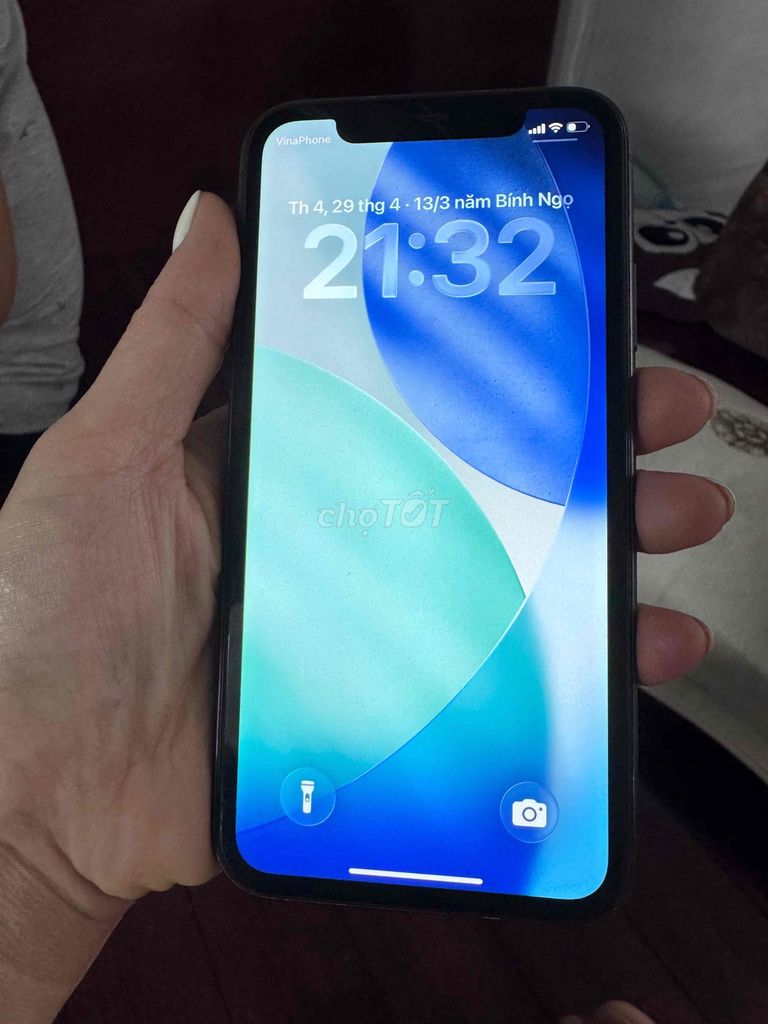 Apple iPhone 11 128GB Đen. Mua bán Điện thoại tại Quận Long Biên Hà Nội được đăng bởi Hiền Hiền hình 1