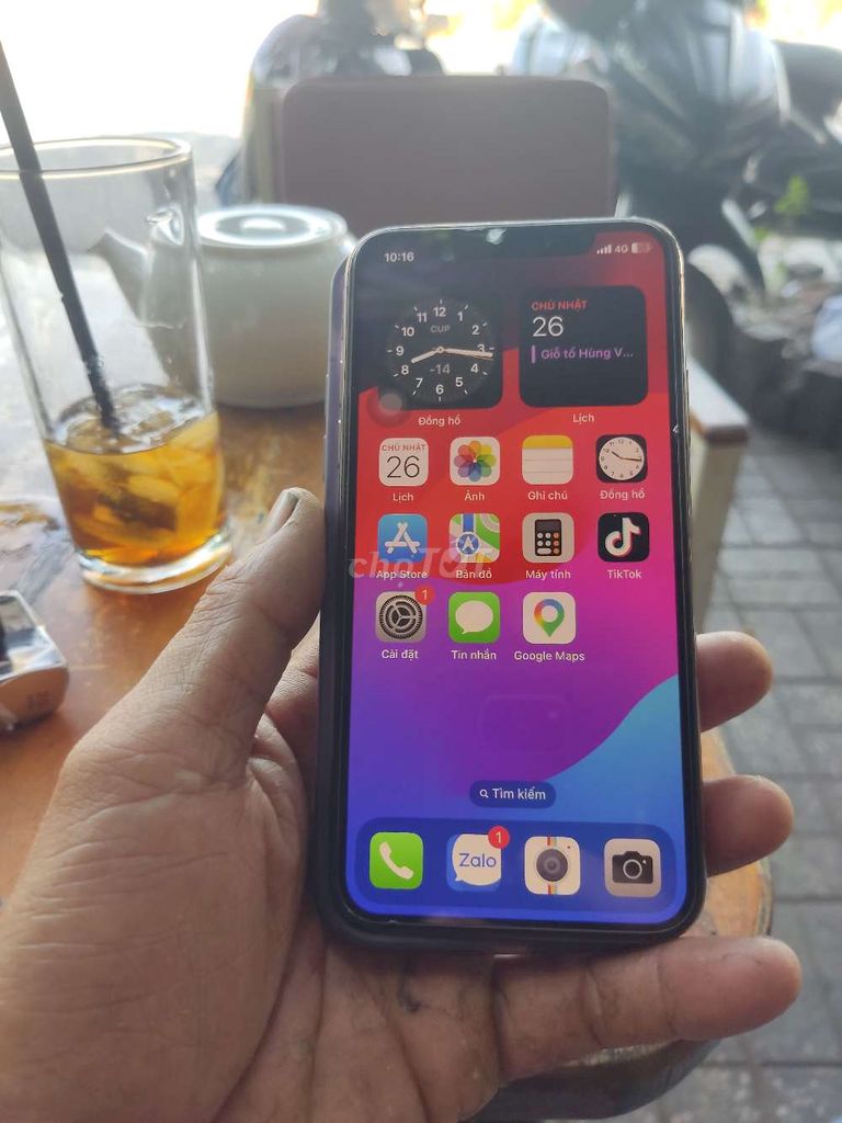 iPhone Xs Vàng. Mua bán Điện thoại tại Thành phố Long Xuyên An Giang được đăng bởi Le Huu Tam hình 1
